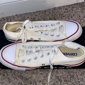 White low top converse!